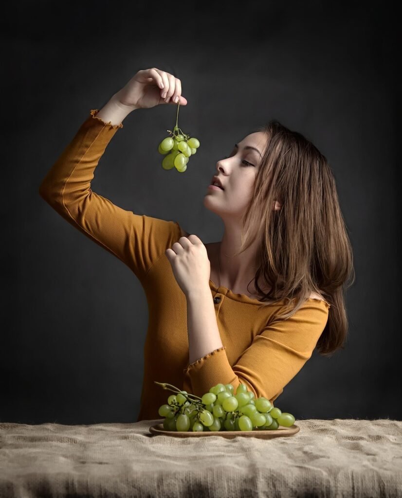 girl, grapes, beauty, food, fruit, diet, raw, slimming, youth, health, nutrition, fit, fresh, delicious, vegetarian, meal, dessert, organic, tasty, snacks, natural, magda, girl, girl, girl, diet, slimming, health, nutrition, nutrition, nutrition, fit, fit, fit, fit, fit, vegetarian, meal, dessert